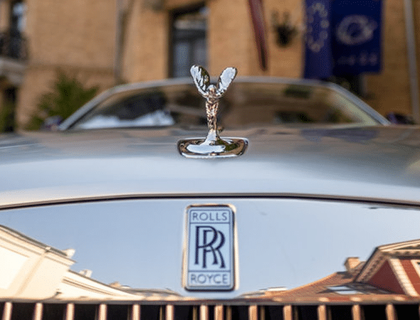 Rolls Royce Chauffeur Drive Dubai 1