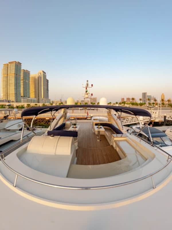 110ft Jacuzzi Yacht - Image 15