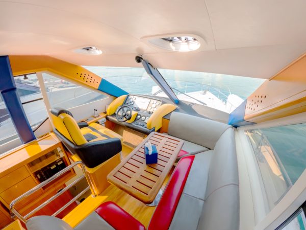 63ft Luxury Yacht - Image 6