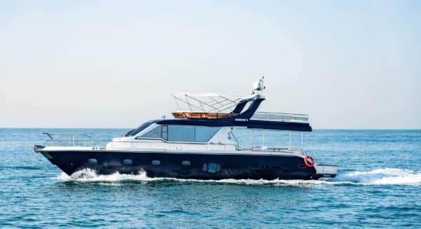 63ft Luxury Yacht - Image 2